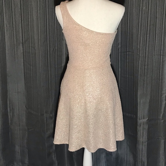 dress for young - Picture 8 of 8